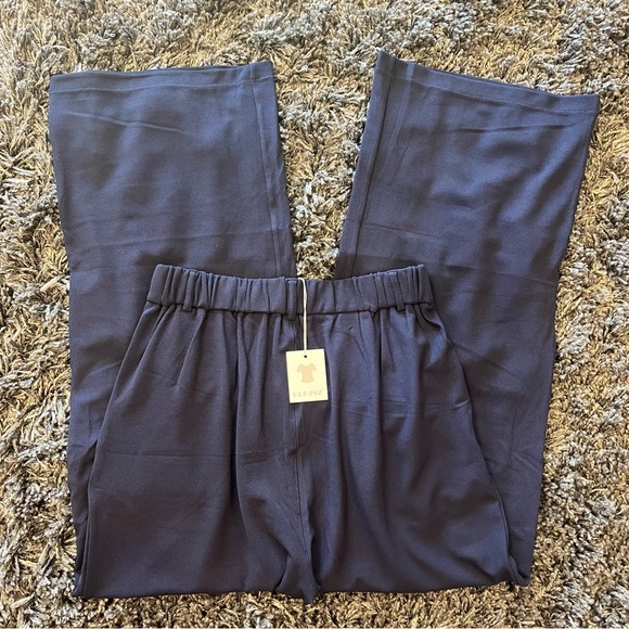 🌸NWT CLOZOZ NAVY BLIE LIGHTWEIGHT HIGH WAISTED WIDE LEG PANT SIZE SMALL🌸 - Picture 4 of 5